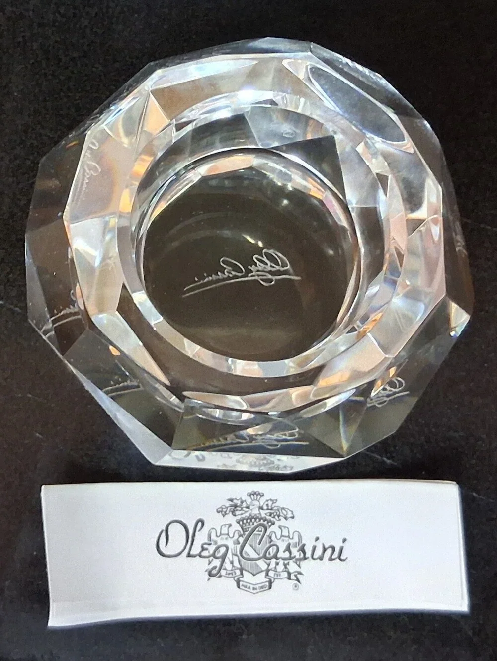 Oleg Cassini this set